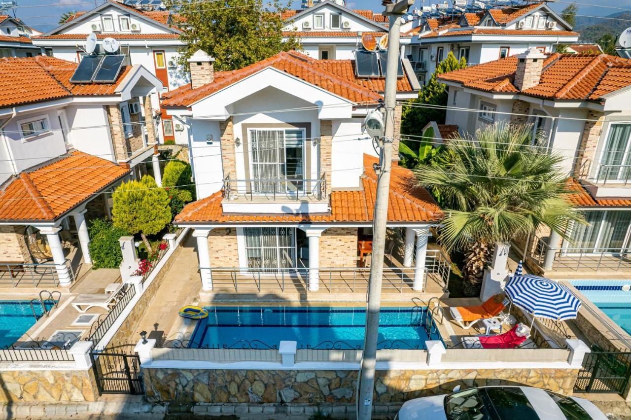 Villa Yasam Park - Luxury 8 Person - Fethiye Calis Beach 90Mt Extérieur photo